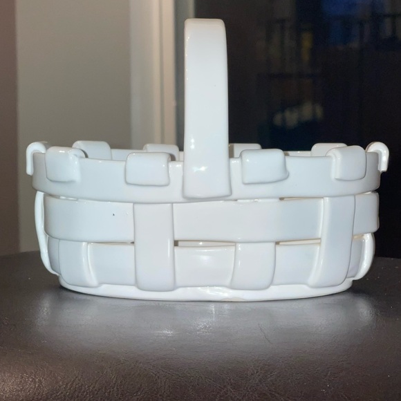 Vintage White Ceramic Basket Made in Italy – Woven Pottery Planter Decor - Picture 1 of 6